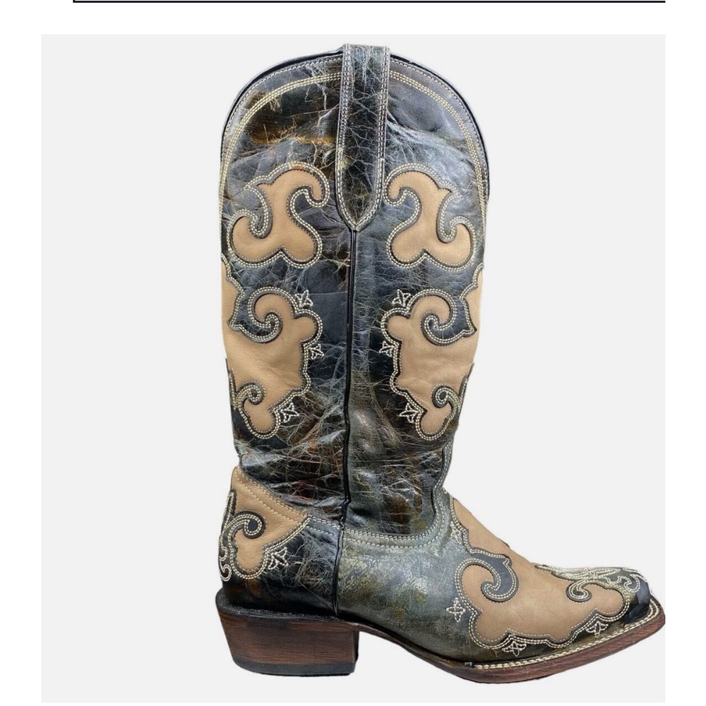 Women's Two-Tone Western Embroidered Heeled Boot - Olive and Tan